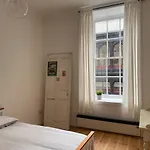 Apartamento Lovely 1-bed In Merchant *