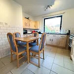 Anniesland 1bd Flat - Free Parking Appartement Glasgow