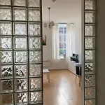 Apartamento Lovely 1-bed In Merchant *