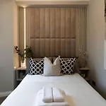 The Wilton - Your Private 5* Escape! Apartamento Glasgow