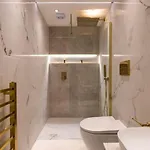 The Wilton - Your Private 5* Escape! Glasgow