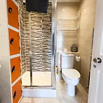 3-bed Bonny Flat - West End Centre Apartament
