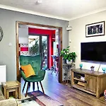 A Cosy House Near The Centre * 글라스고