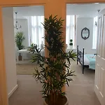 Inviting 1-bed In Merchant City