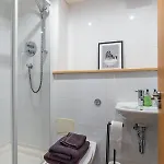 View - A Stunning 2 Bed Apartamento *