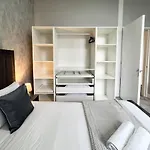 Appartamento Premium 2br Flat In The Centre *