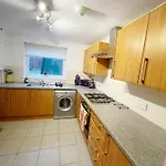 Cozy Nights Svp Detached House * Glasgow