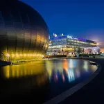 Glasgow, Finnieston Luxury 2 Bed With Parking, E-check In, Hi-fi