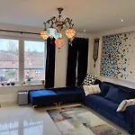 La Casita, Your Away From - Free Parking גלאזגו