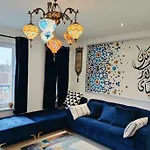 La Casita, Your Away From - Free Parking