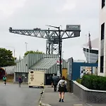 Brand New Gorgeous 2 Bed In Finnieston Glasgow