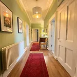 Garnethill Charm 3 Bed Flat דירה *