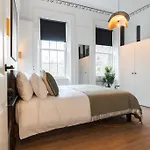 The West End Retreat - Your Luxurious 5*