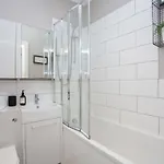 Apartman Bright Spacious 3 Bed Flat *