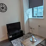 The Pinnacle 4/5 * Glasgow