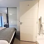 Riverside Retreat With Spectacular Views גלאזגו