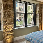 Апартаменты West End Tenement Глазго