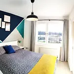 La Casita, Your Away From - Free Parking