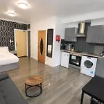 Vr * Glasgow