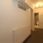 Signature - Glen Lee House גלאזגו