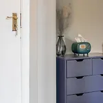 West End Cosy Pop Of Colour - Pass The Keys غلاسغو