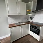 شقة West End Cosy Pop Of Colour - Pass The Keys *