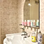 Ground Floor Flat With Free Parking & Wifi
