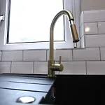 Three Bedroom Upper Flat In Jordanhill Апартаменты *