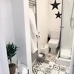 Boutique West End - 'the Nook' Nyaraló *