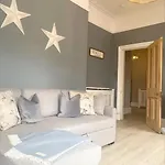 Boutique West End - 'the Nook' Glasgow