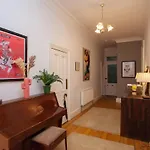 Lovely Flat In Ideal Location Апартаменты Глазго
