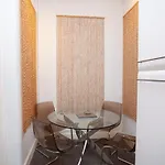 Lovely Flat In Ideal Location Апартаменты Глазго