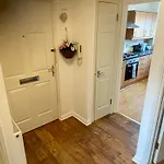 3 Bed ,2 Bedroom Near Centre Glasgow