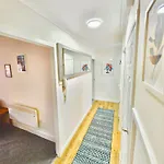 アパート Stylish Flat Near Merchant グラスゴー