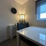 Juststay Apartment *