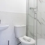 Charlotte Bed & Breakfast