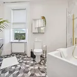 Prázdninový dům Large Terraced With Parking *