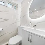 Stylish Flat Near Merchant グラスゴー