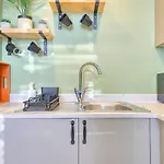 Apartment 3-bed Flat Free Parking 10 Mins To Centre *