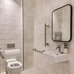 Vcity At The Teacher 4*