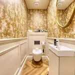Luxury Refurbished Retreat Glasgow