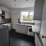 Charming 3-bed Oasis-free Parking Дом отдыха *