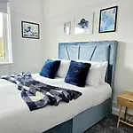 Charming 3-bed Oasis-free Parking Дом отдыха *