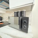 3br Modernised Sleeps 8, Walking Distance To West End, Free Parking גלאזגו