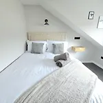 Warm & Cosy In Tatil Evi Glasgow