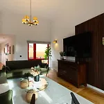 Vakantiehuis Botanic House - 3br - Private Parking