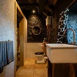 The At Barraston Farm Holiday home