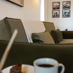 Botanic House - 3br - Private Parking Vakantiehuis *
