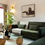 Vakantiehuis Botanic House - 3br - Private Parking