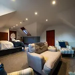 The At Barraston Farm Holiday home Glasgow